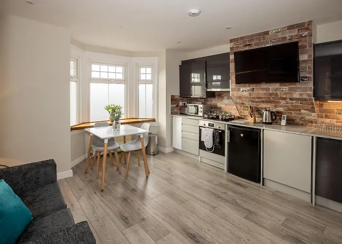 Bright And Luxurious Flat In The Heart Of Reading